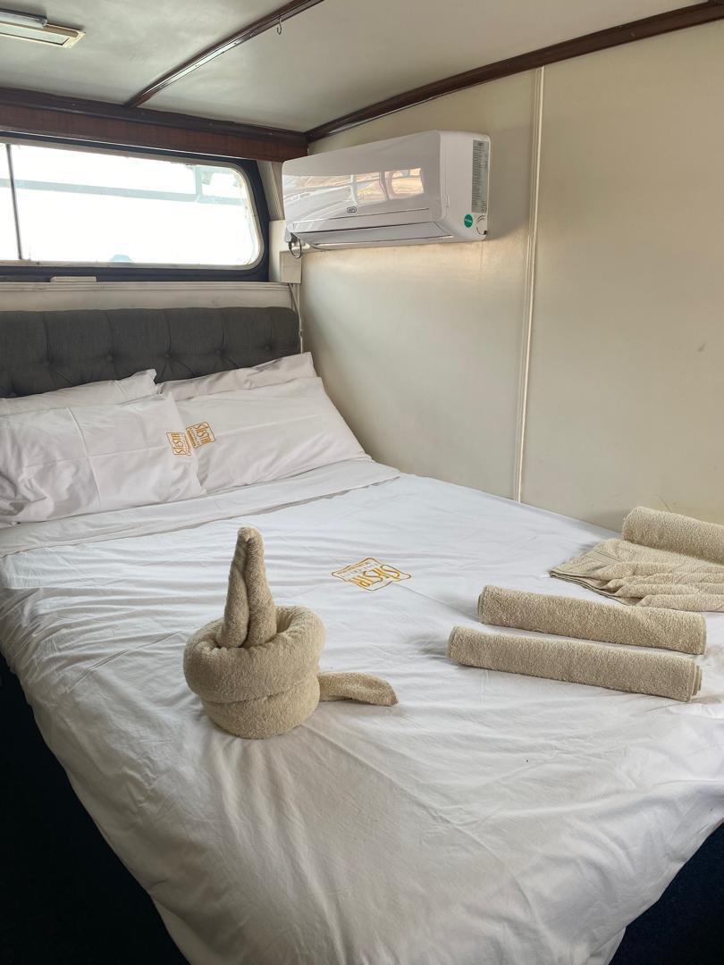 Siesta Houseboat 5