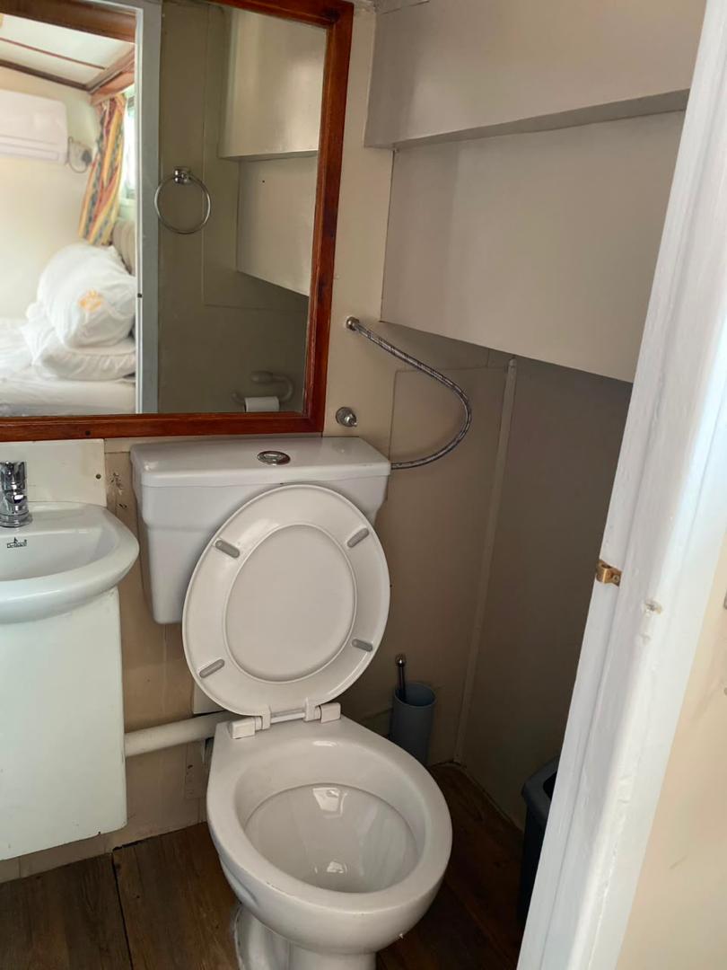Siesta Houseboat 11
