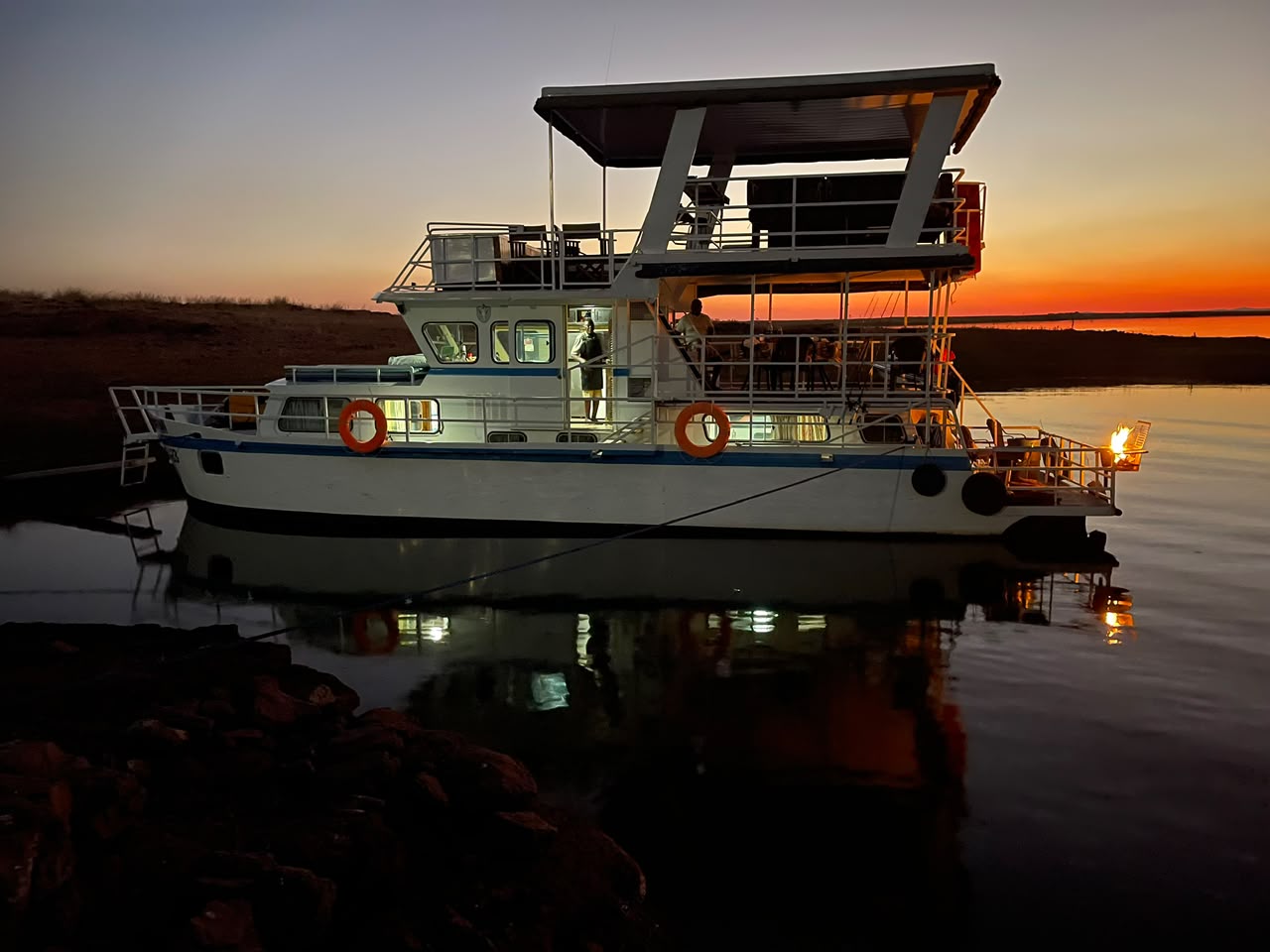Siesta Houseboat 1